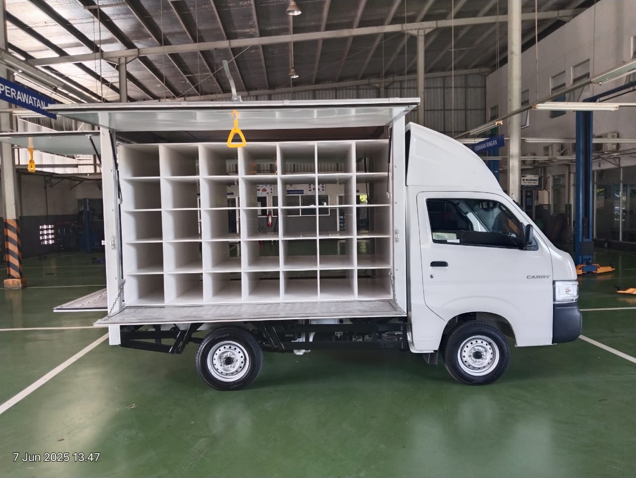 bbb328b7-5b71-43b4-a622-fadc42fff8f7