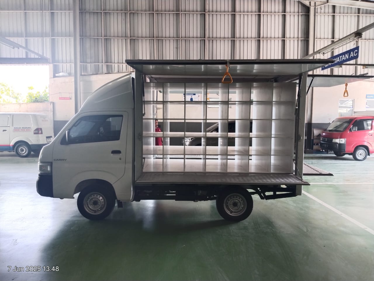 ed4a6699-ce00-40e5-b3ce-561586719dae